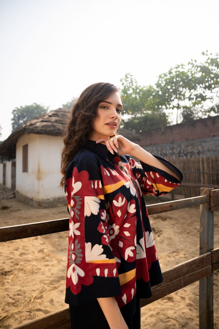 03b068f4-edb5-4c4c-9e9d-748fb7ec28e2 Back coord with florals hand paint - Image 3