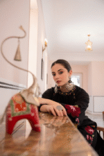 Black suit with net suit - Image 4