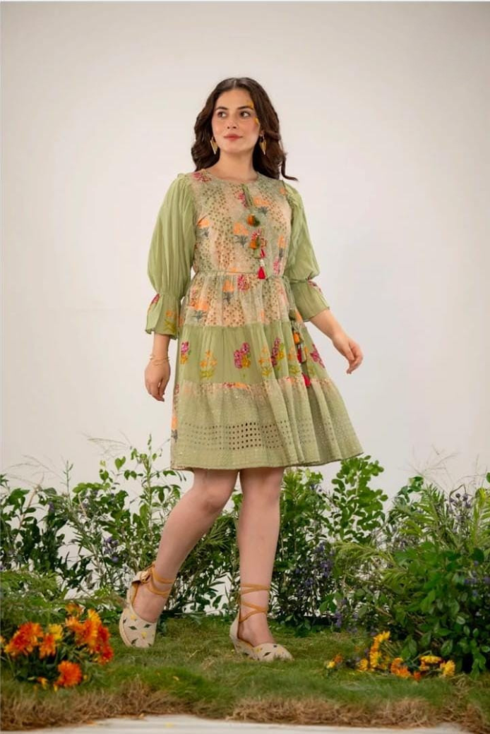 A1101 Green summer dress - Image 1