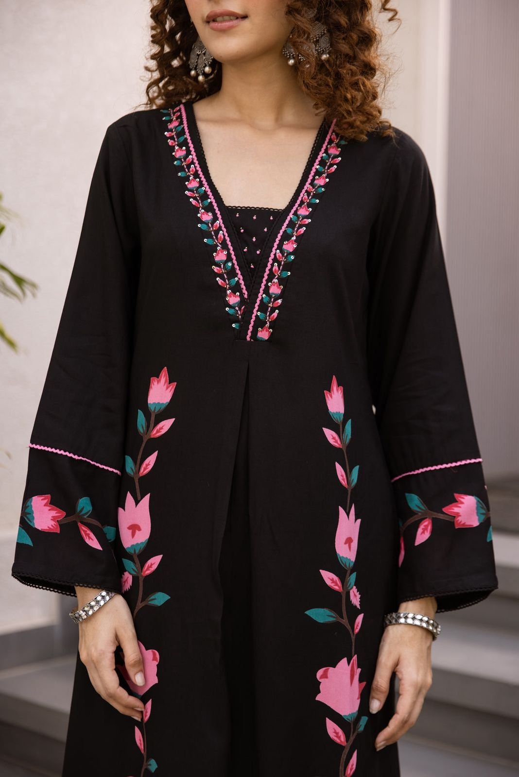 WhatsApp Image 2025-08-02 at 13.57.15 Black printed Kurta with Palazzos - Image 6