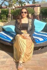 Zariya : Black & Gold Embellished Indo-Fusion Set - Image 2